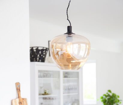 byrydens-pendelleuchte-bellissimo-amber-ambiente